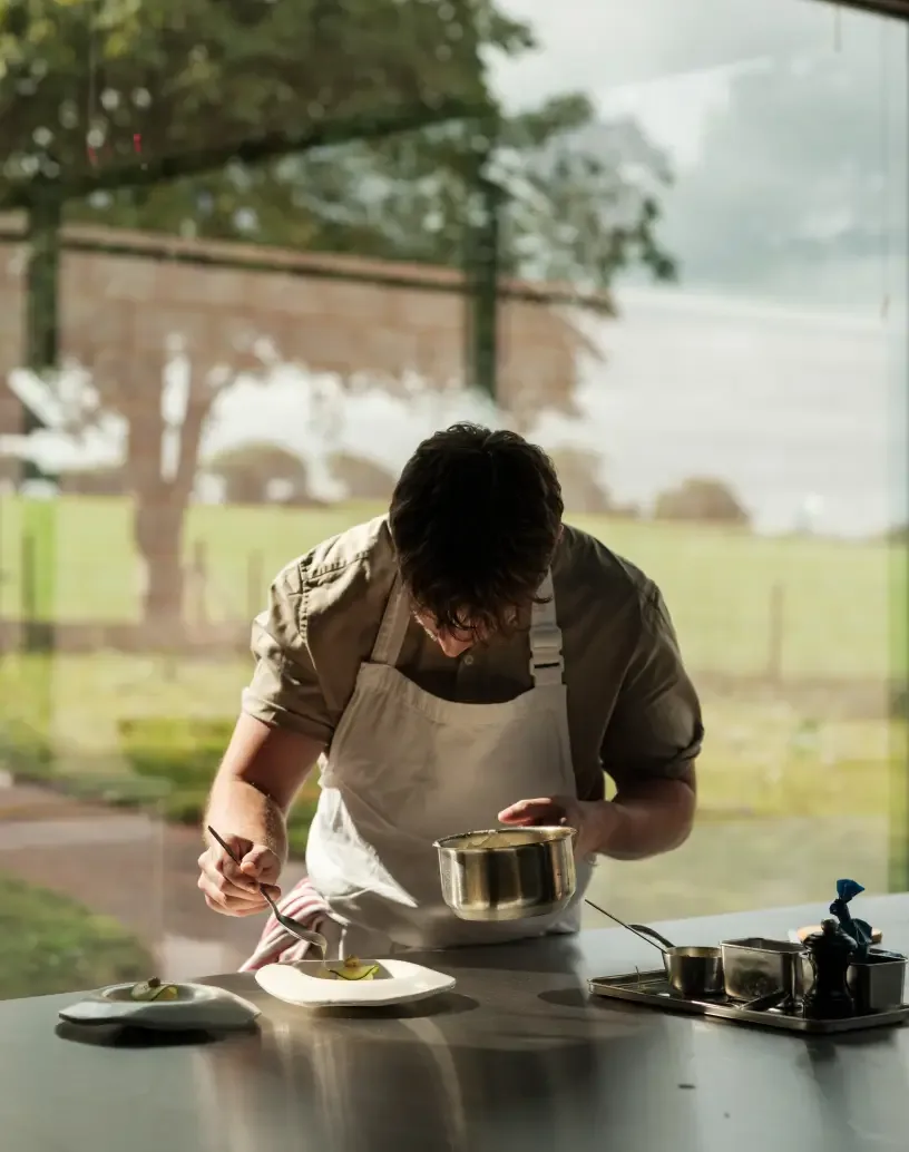 Osip — kitchen