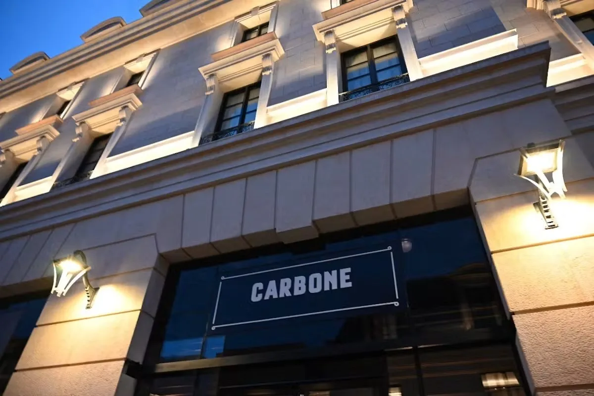 Carbone — photo 7
