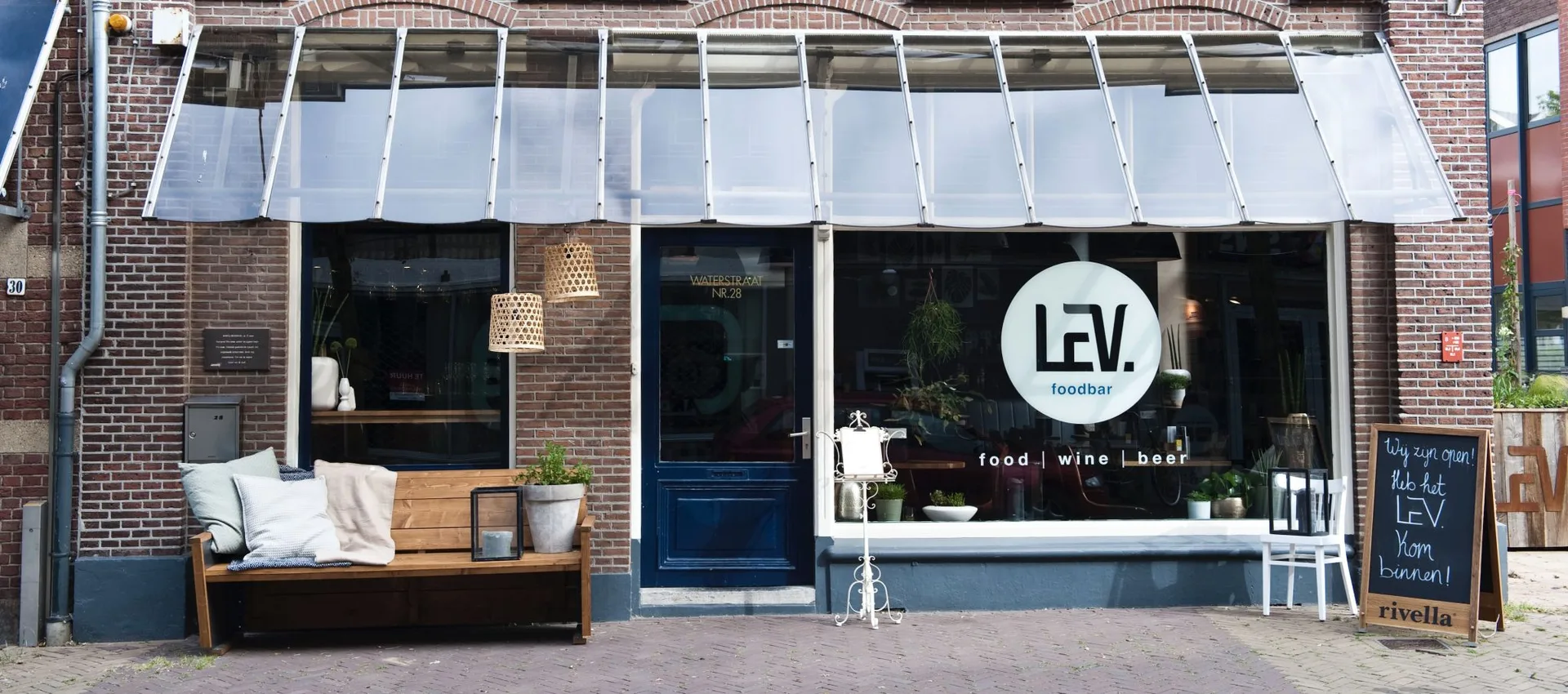 LEV Foodbar — photo 41