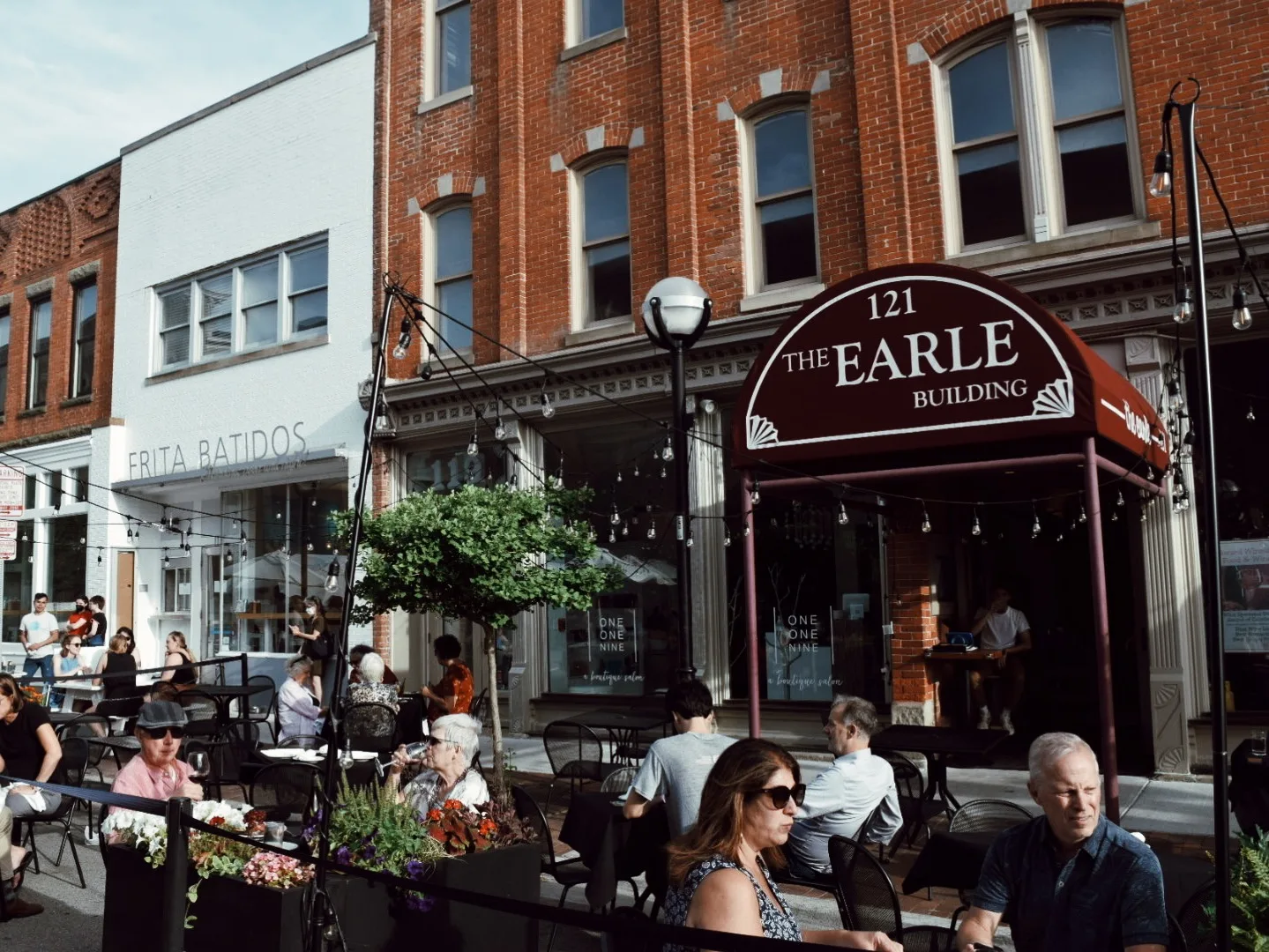 The Earle — photo 18