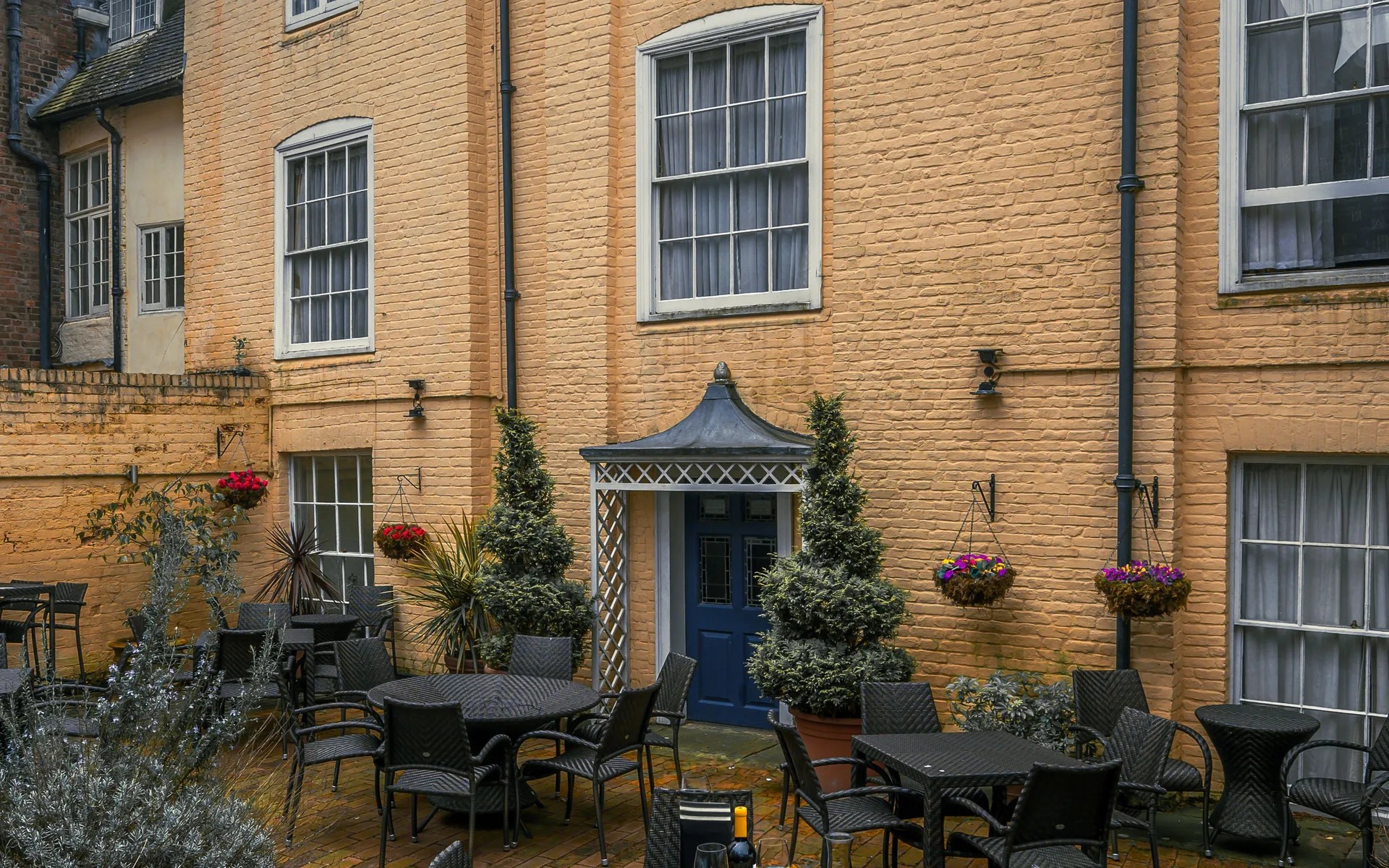 The Royalist Restaurant — photo 32