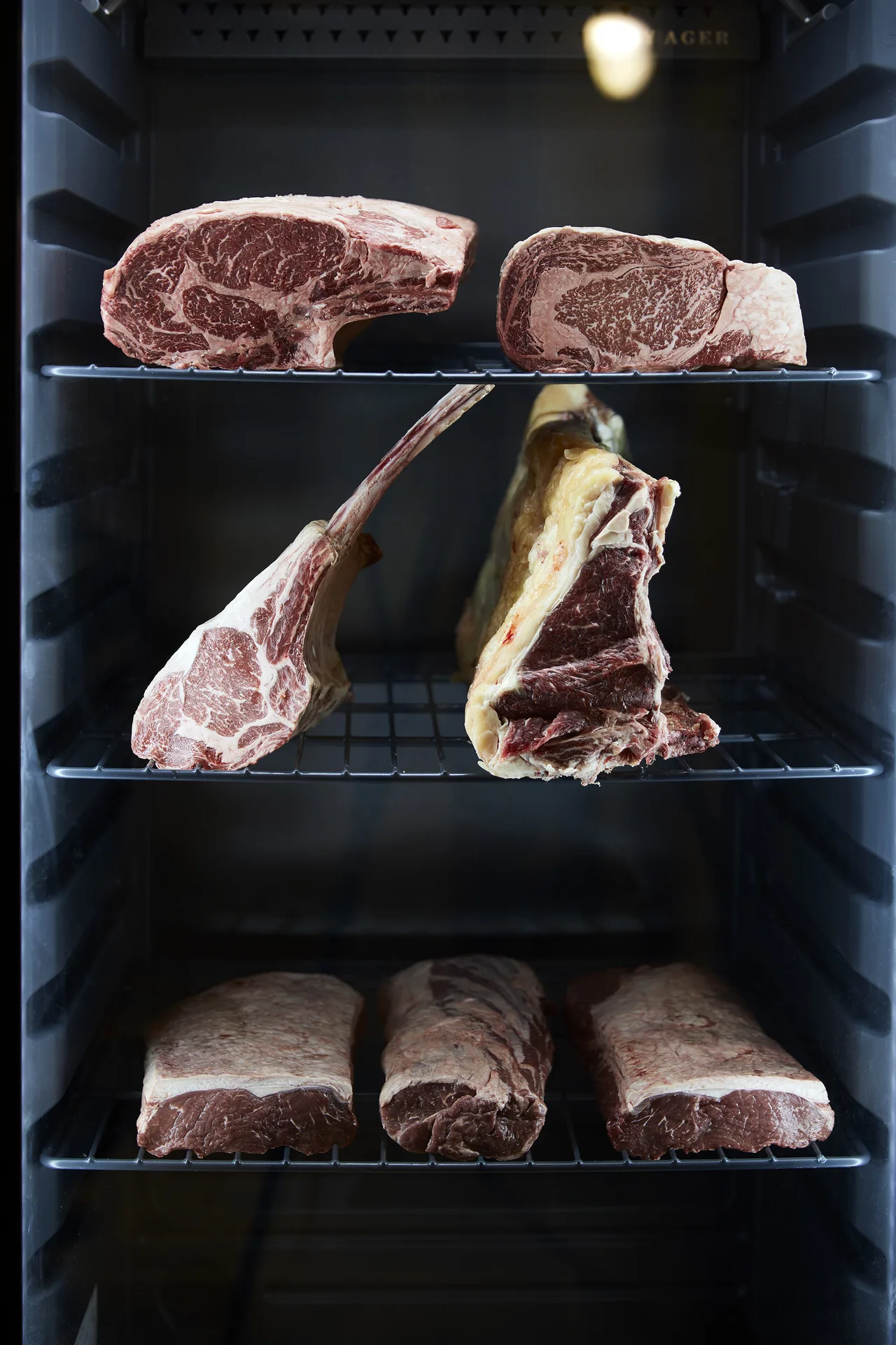 Meat & Bone Steakhouse — photo 6