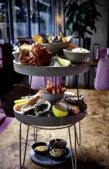 am kai | restaurnt. seafood. drinks. elbblick — photo 39