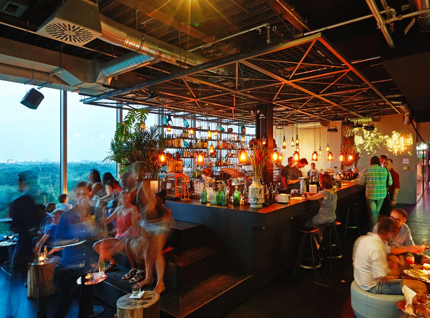 Monkey Bar — photo 13