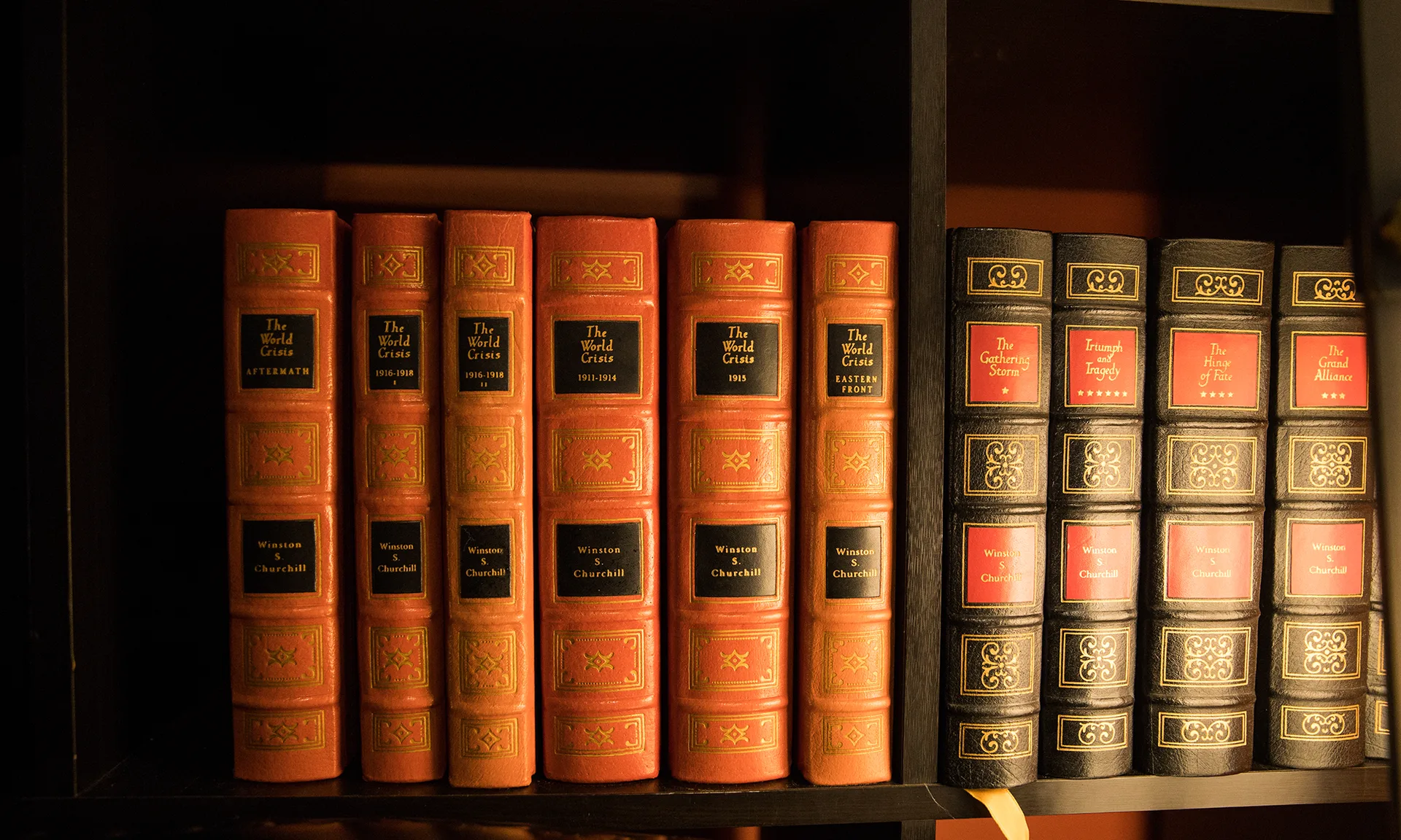 Battery Park Book Exchange & Champagne Bar — photo 10