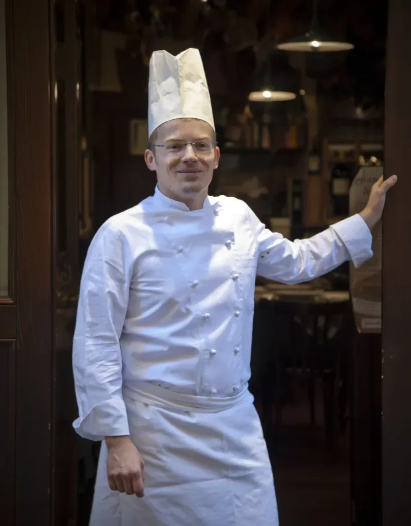Al Pompiere — kitchen