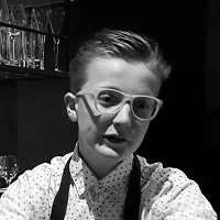 Le Chef est Une Femme — kitchen