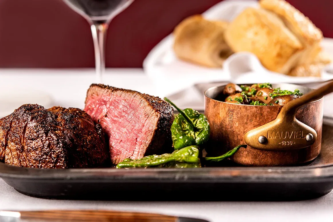 RingSide Steakhouse — photo 48