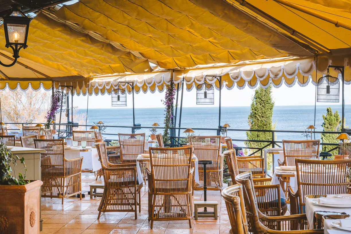 Il Pellicano — atmosphere