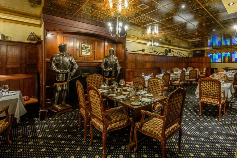 The Royalist Restaurant — photo 17
