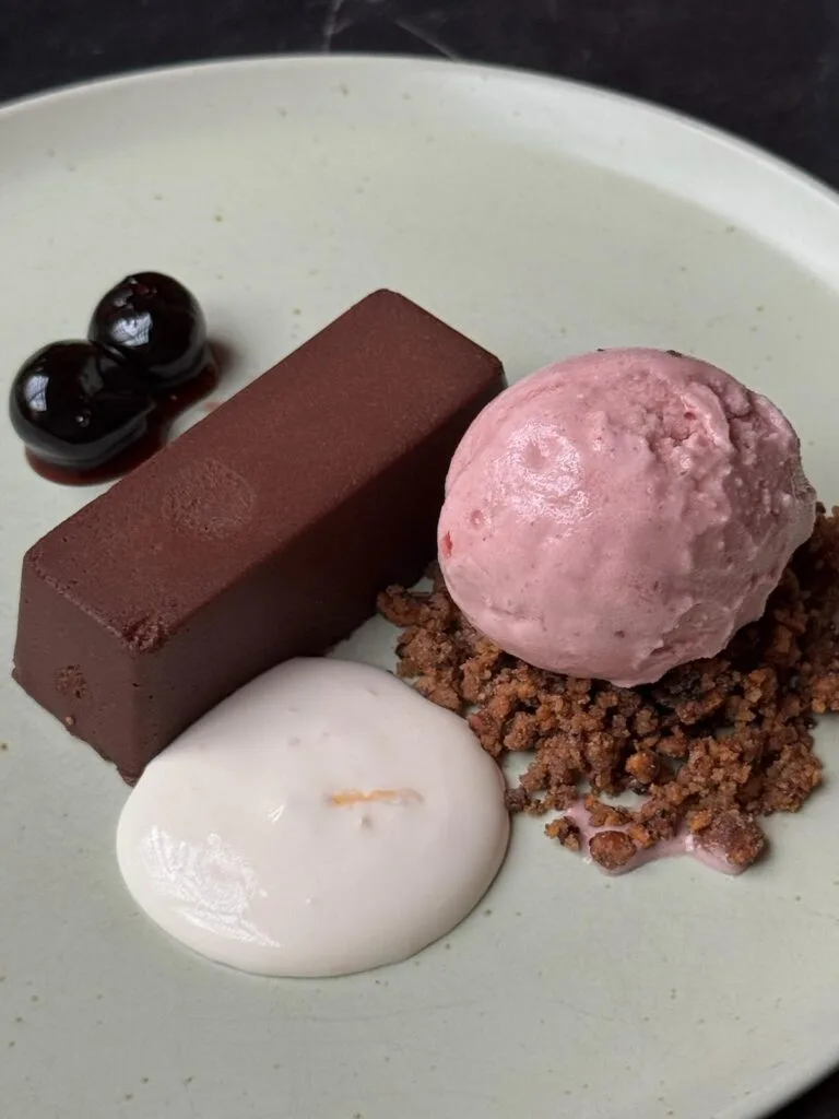 Lottie's — photo 17