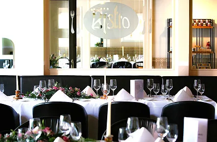 Pades Restaurant — photo 9