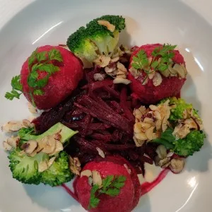 Auers Schlosswirtschaft — food