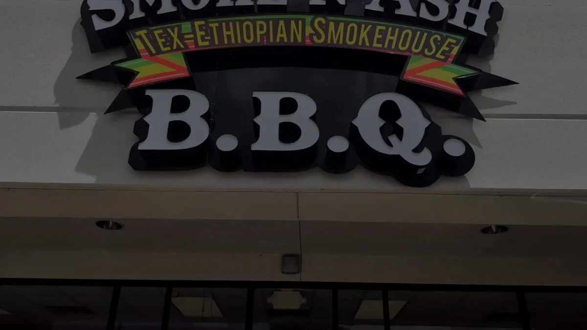 Smoke'N Ash BBQ, Arlington