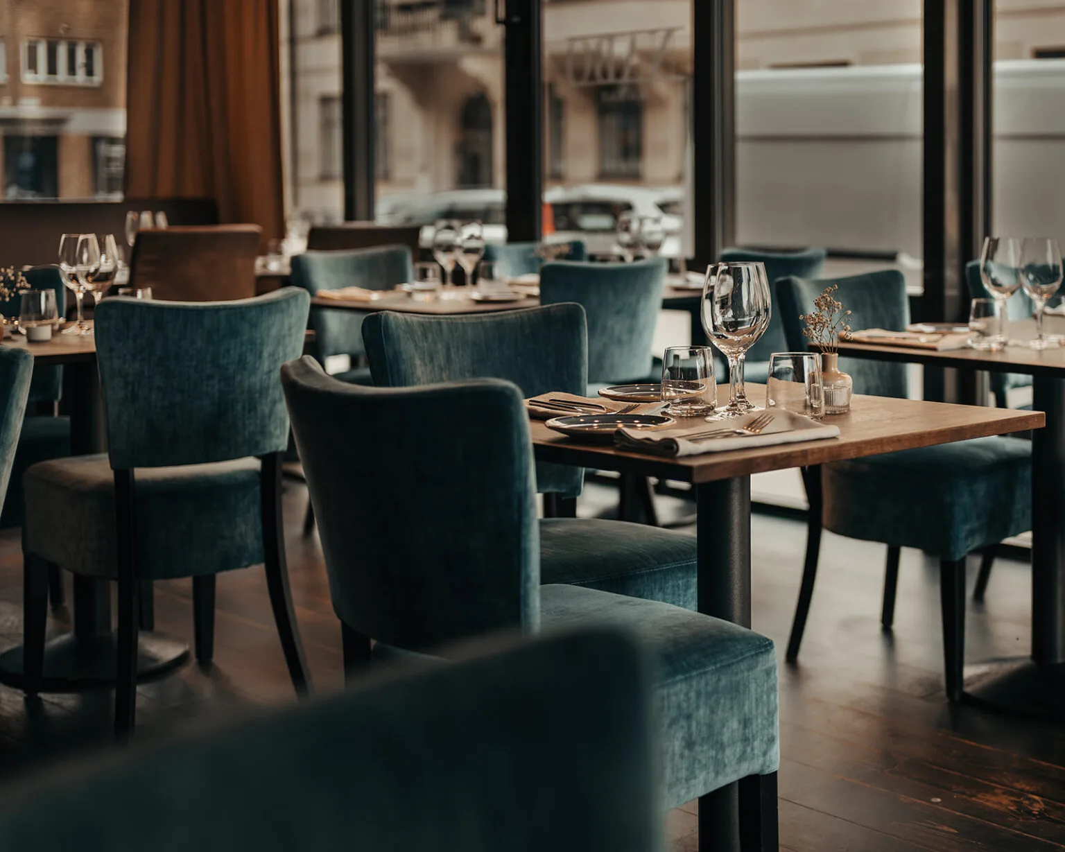 Nabo Matbar — atmosphere