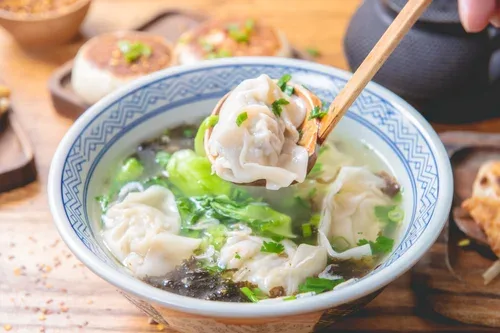 Kung Fu Little Steamed Buns Ramen — photo 26