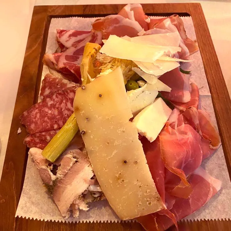 La Violetta Restaurant — food