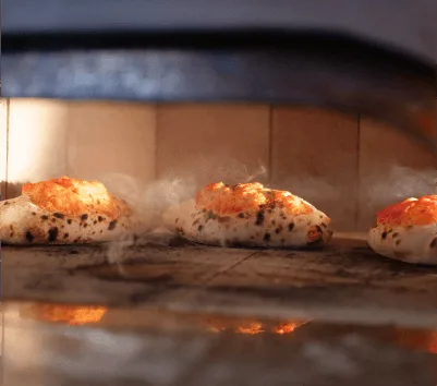 Dadino Pizze — kitchen
