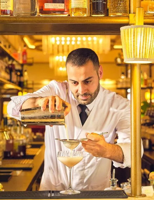 Eat Grill &amp; Bar — kitchen