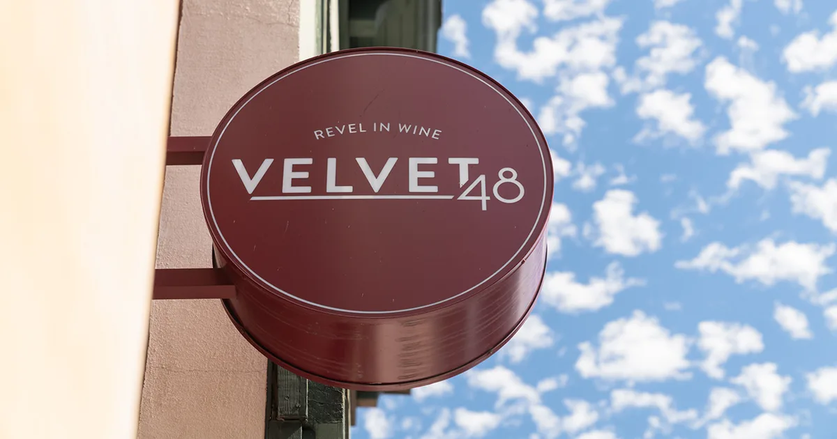 Velvet 48, San Mateo