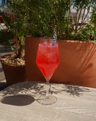 Les Ombres — drink