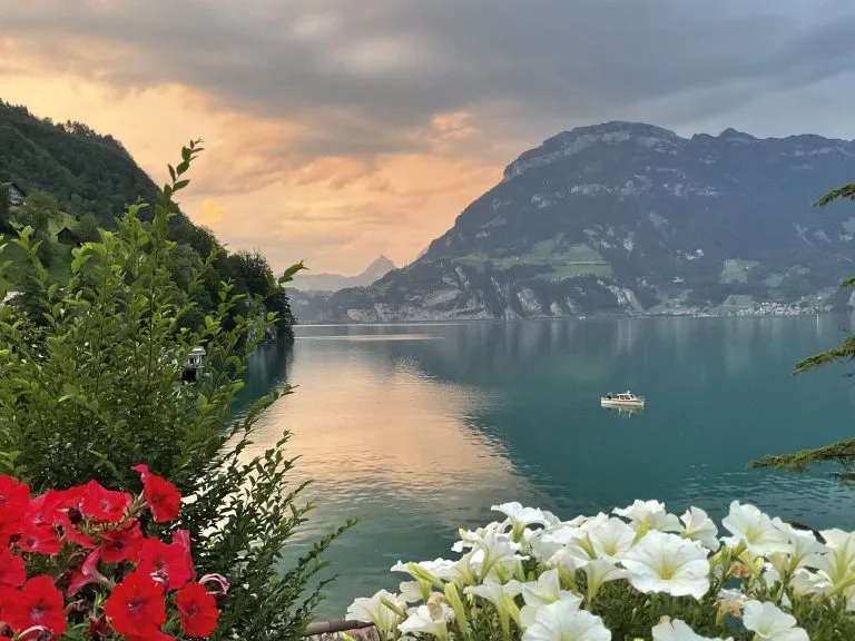 Fischli am See — atmosphere