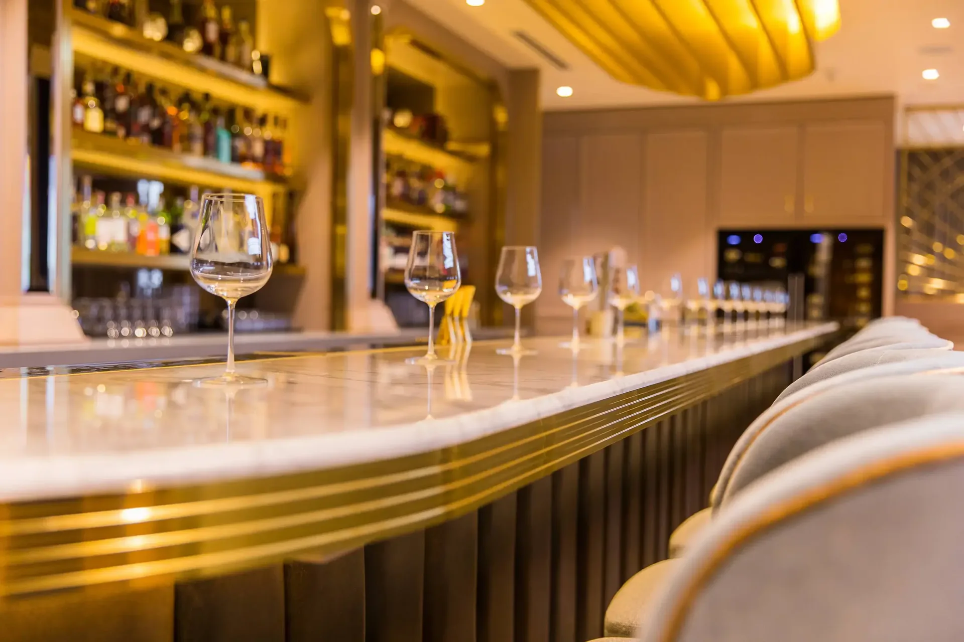 H Tasting Lounge — photo 9