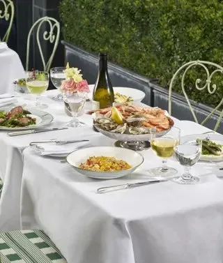 Oscar Restaurant, London