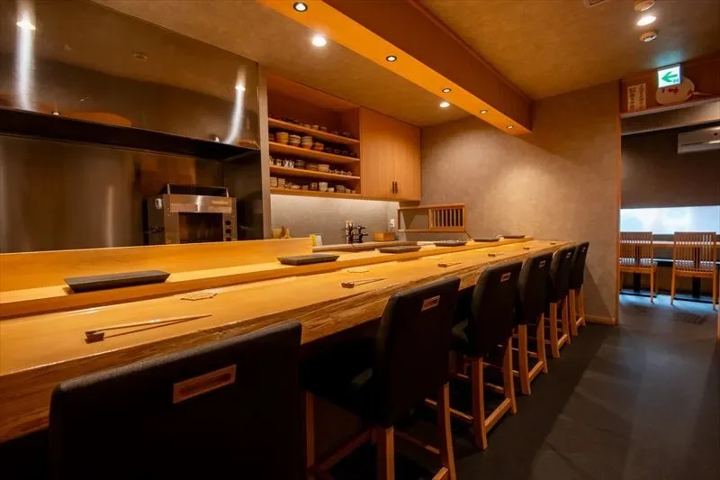 Sushi Ikki — atmosphere