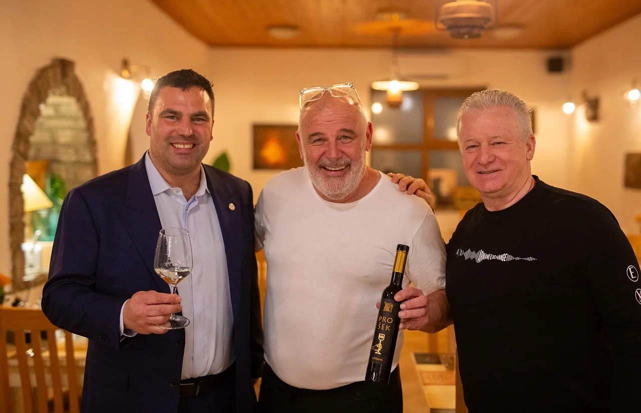 Trattoria Gatto Nero — photo 68