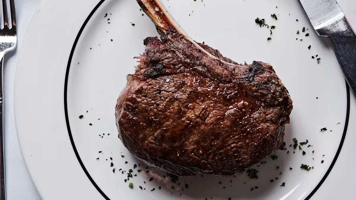 H&W Steakhouse — food