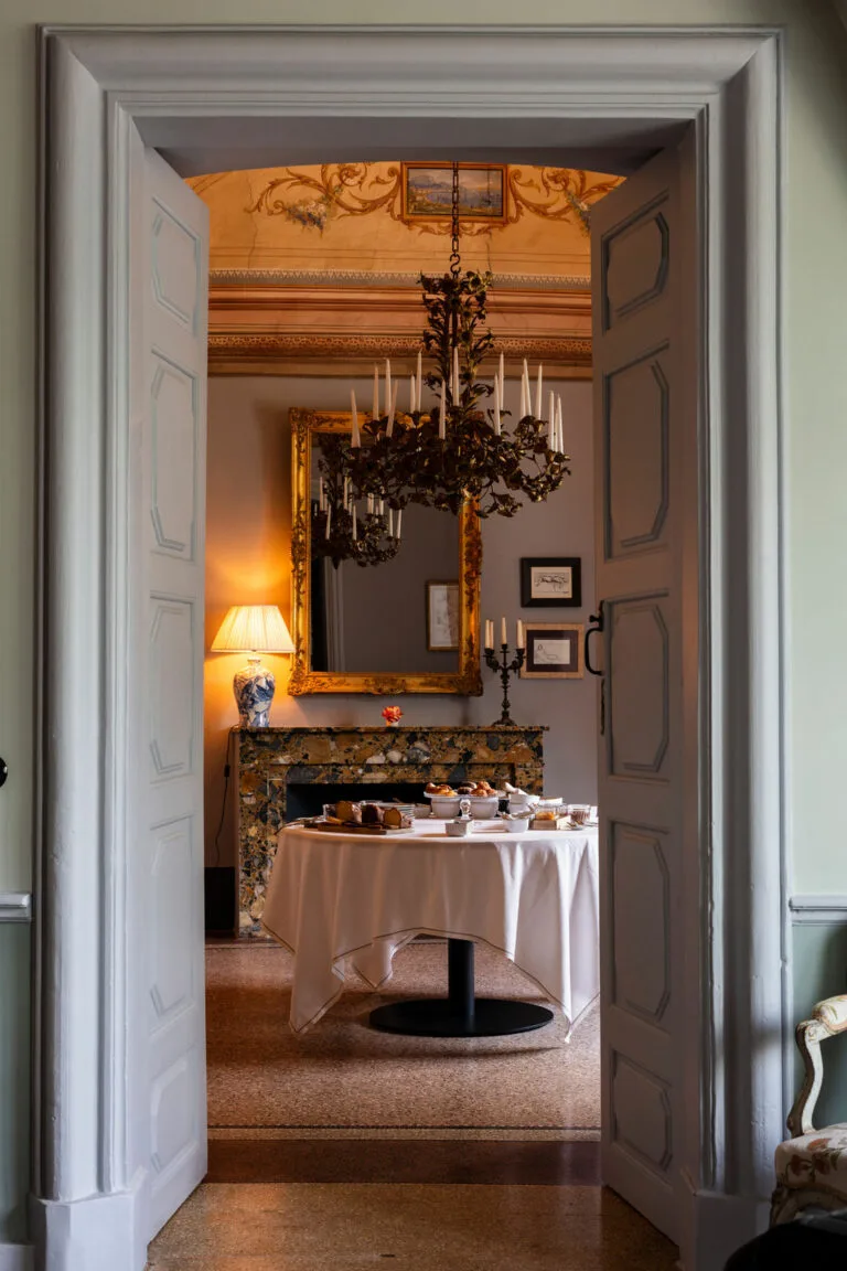 L'Hirondelle - Château de Collias — photo 11