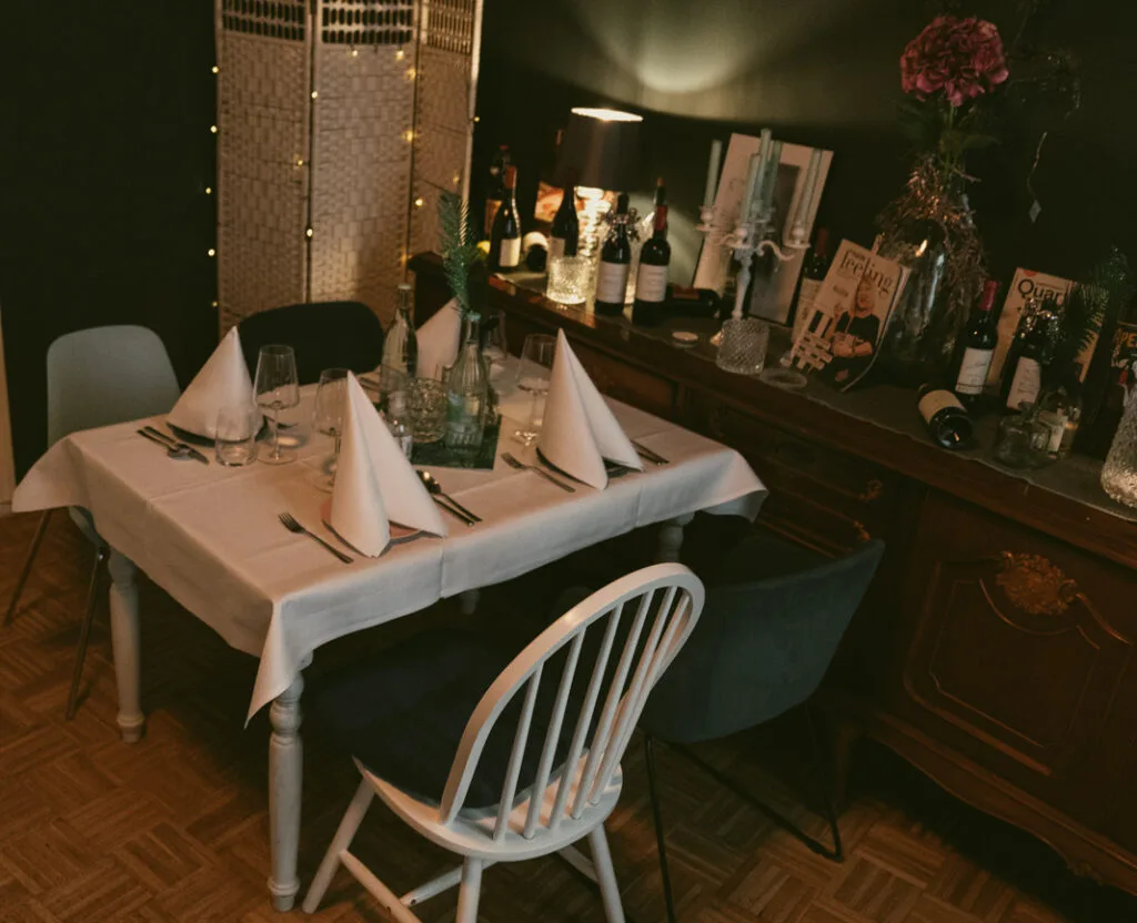 Pasta Davini — atmosphere