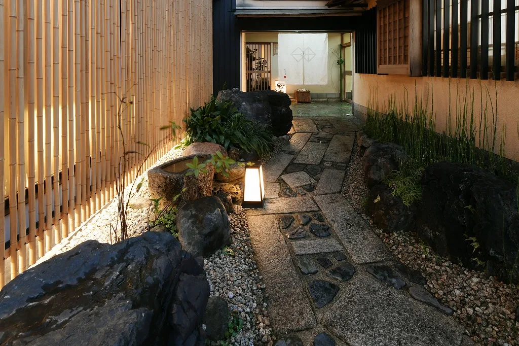 Hinode — photo 17