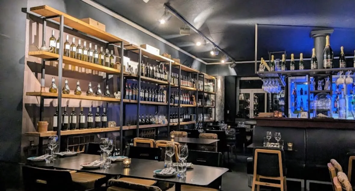 Dionysos Restaurant — photo 5