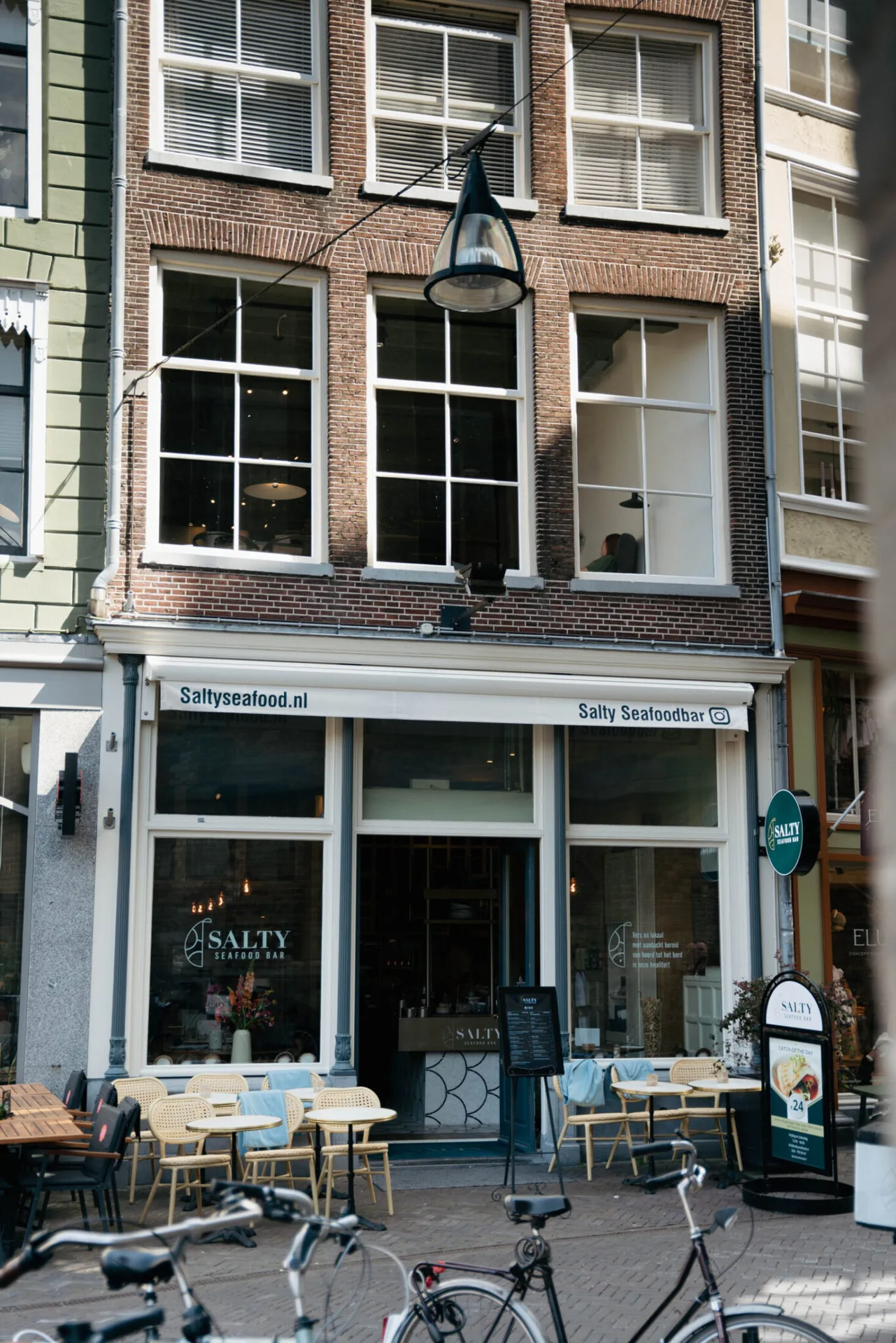 Salty Seafood Restaurant — photo 26