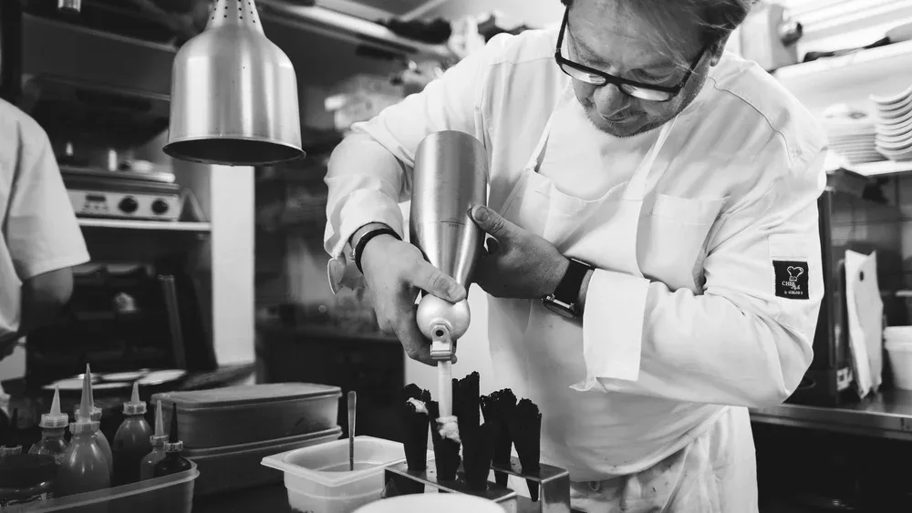Le Guillaume Tell — kitchen