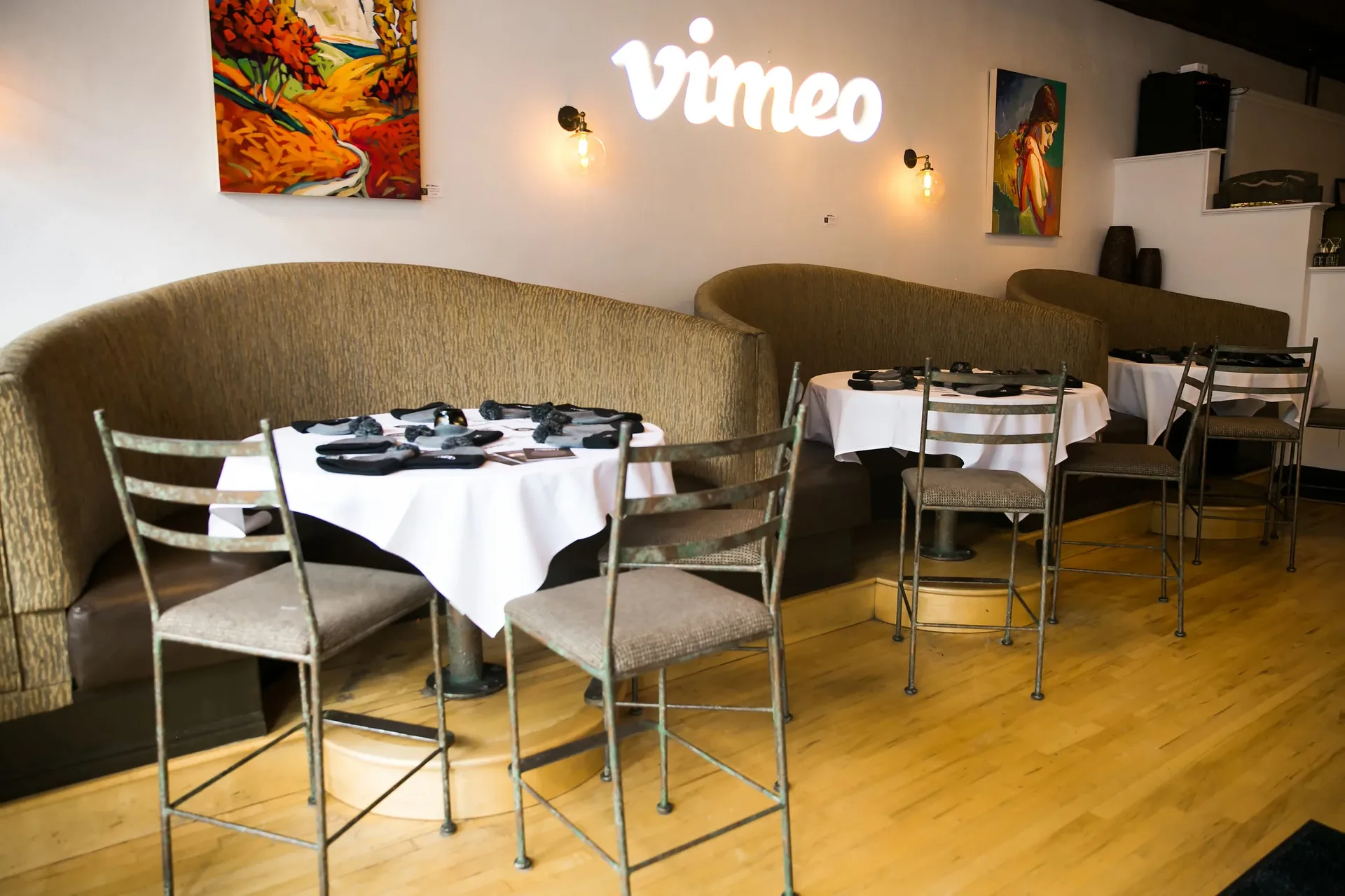 350 Main Brasserie — photo 6