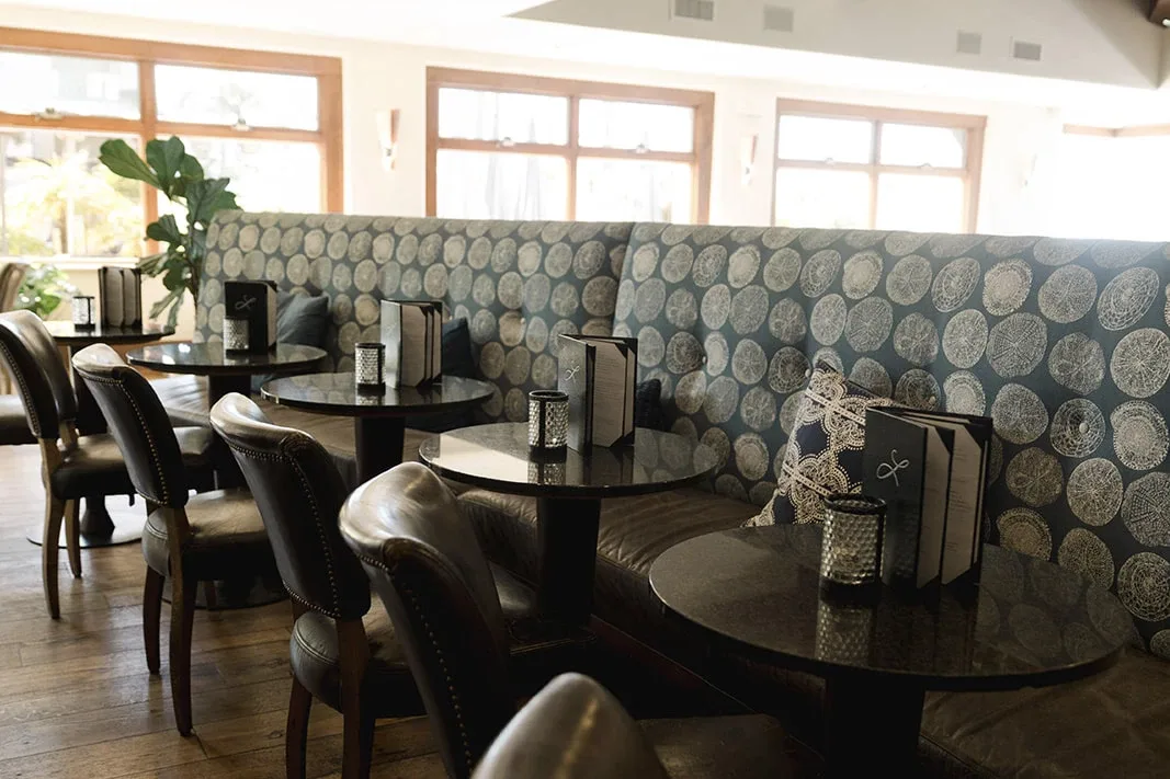 Lido Restaurant & Lounge — atmosphere
