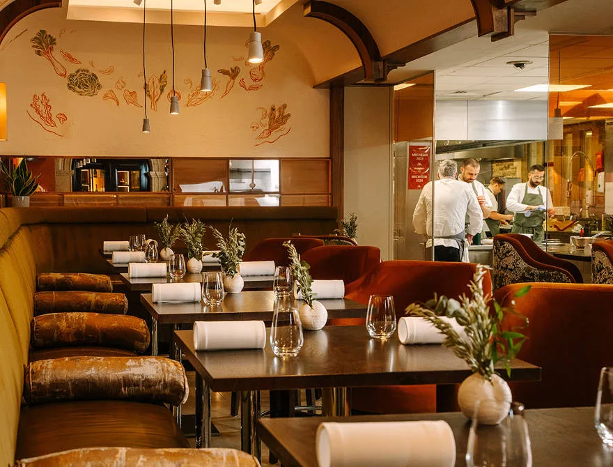 The Camellia Restaurant at South Lodge — photo 4