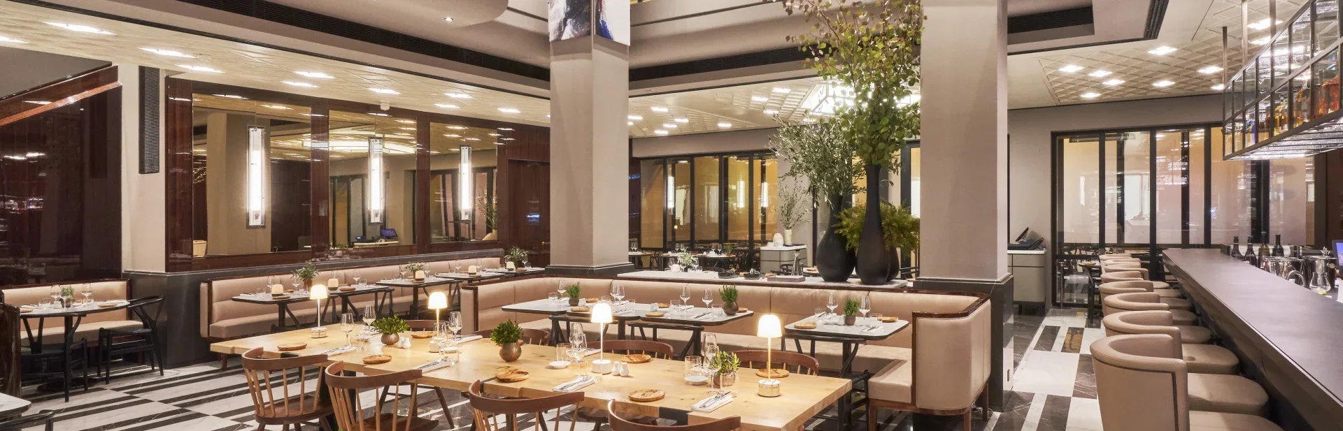 Brasserie Lutetia — atmosphere