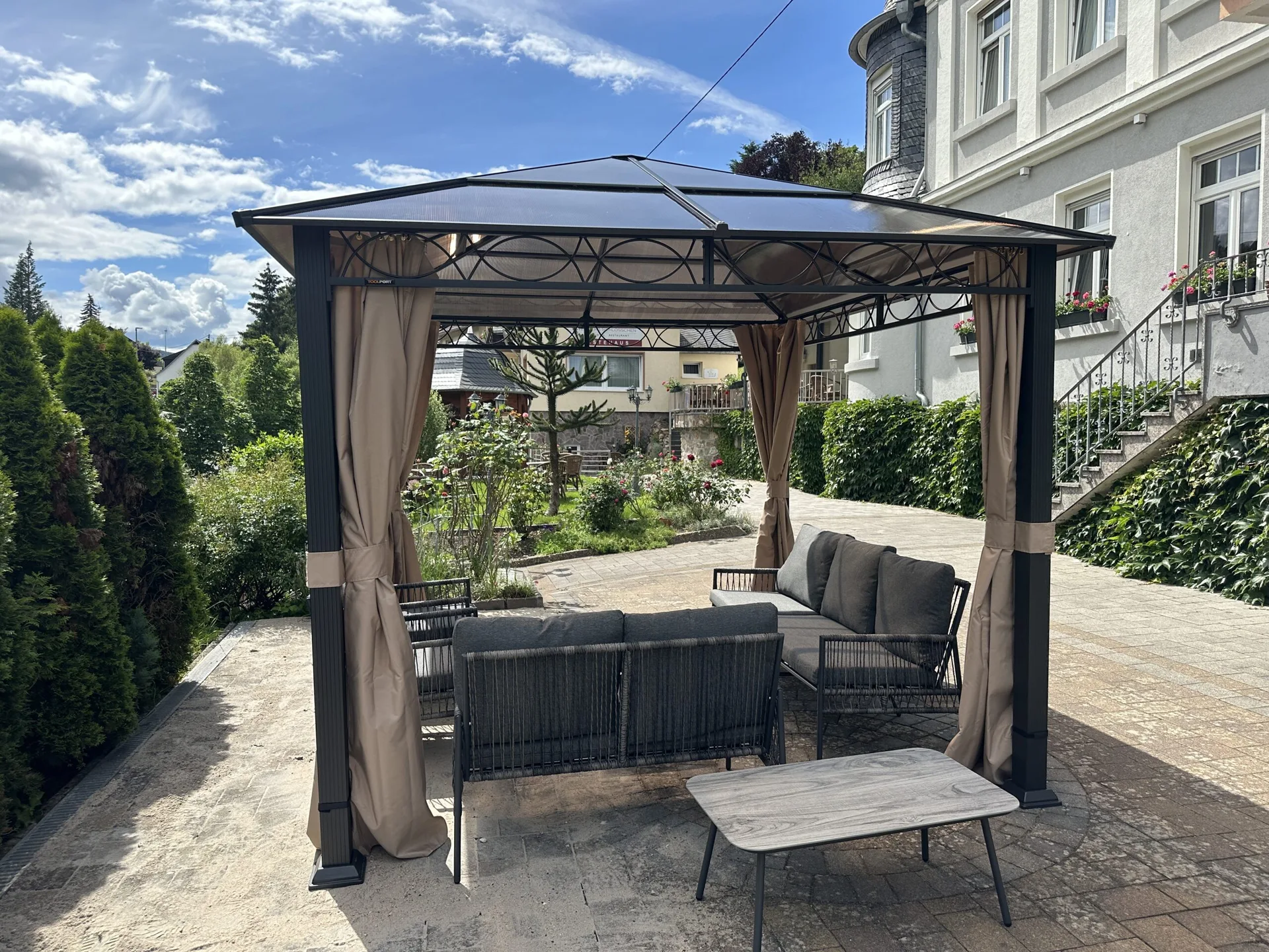 Restaurant Weinberg-Schlösschen — photo 94
