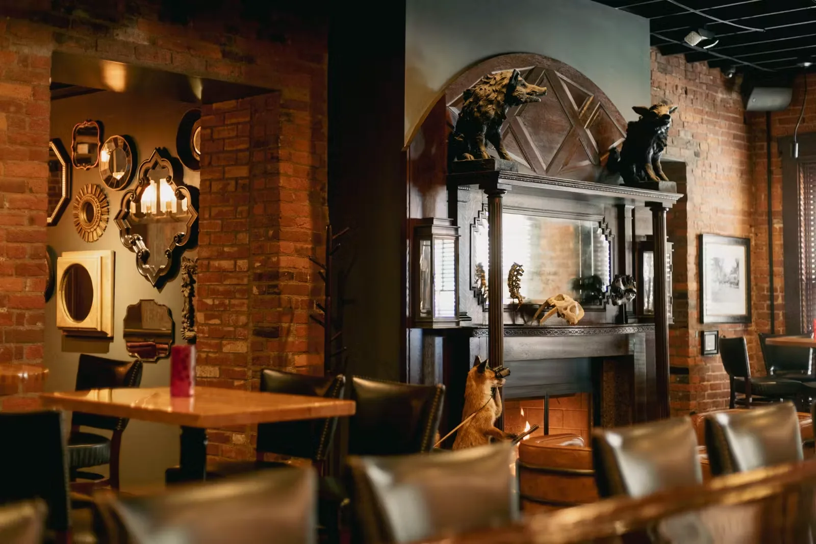 St. Elmo Steak House — atmosphere