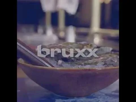 Bruxx — food
