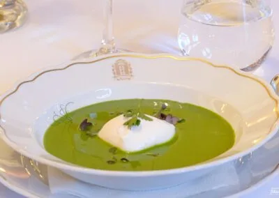 Vadrózsa Étterem — food