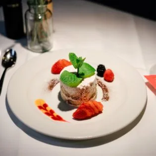 Teatro Solln — food