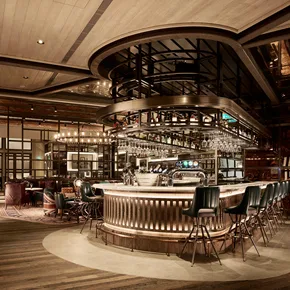Gordon Ramsay Pub & Grill — atmosphere