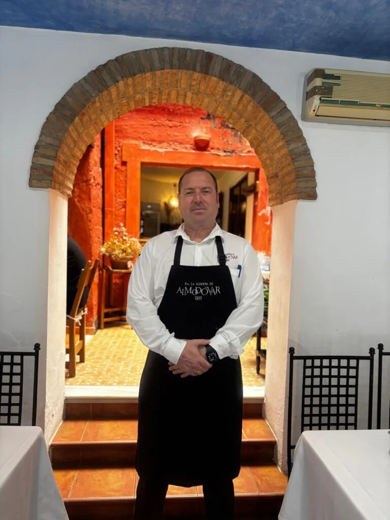 La Taberna de Cuatro Caminos — kitchen