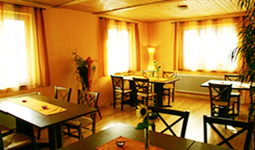 Restaurant Donauperle — atmosphere