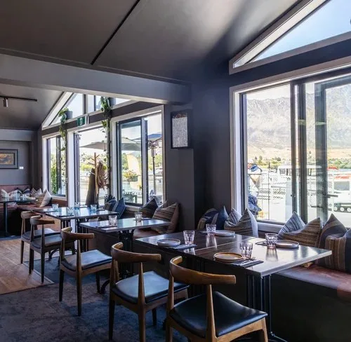 Fino Wine Bar — atmosphere